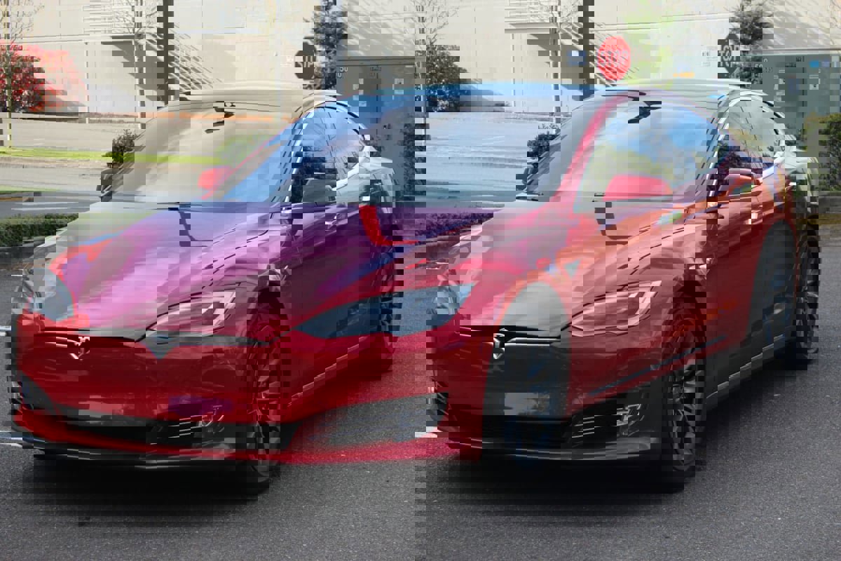 Used 2020 Tesla Model S Long Range Plus AWD/4WD image 1