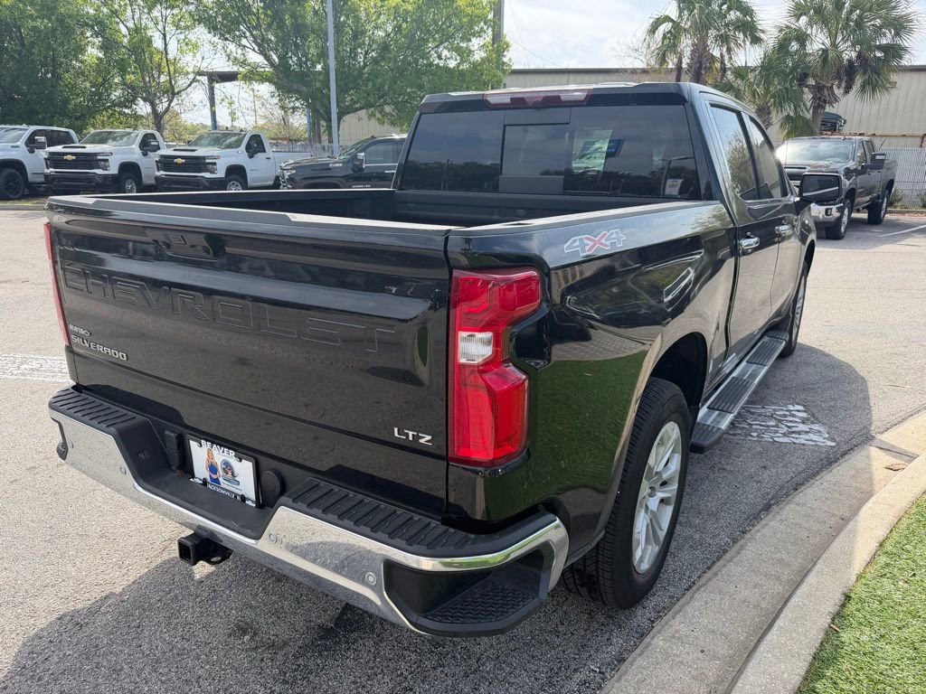 Used 2025 Chevrolet Silverado 1500 LTZ w/ Technology Package AWD/4WD image 4