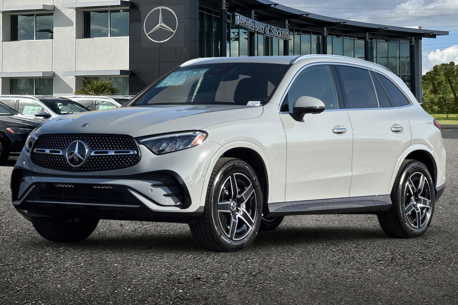 New 2026 Mercedes-Benz GLC 300 4MATIC image 8
