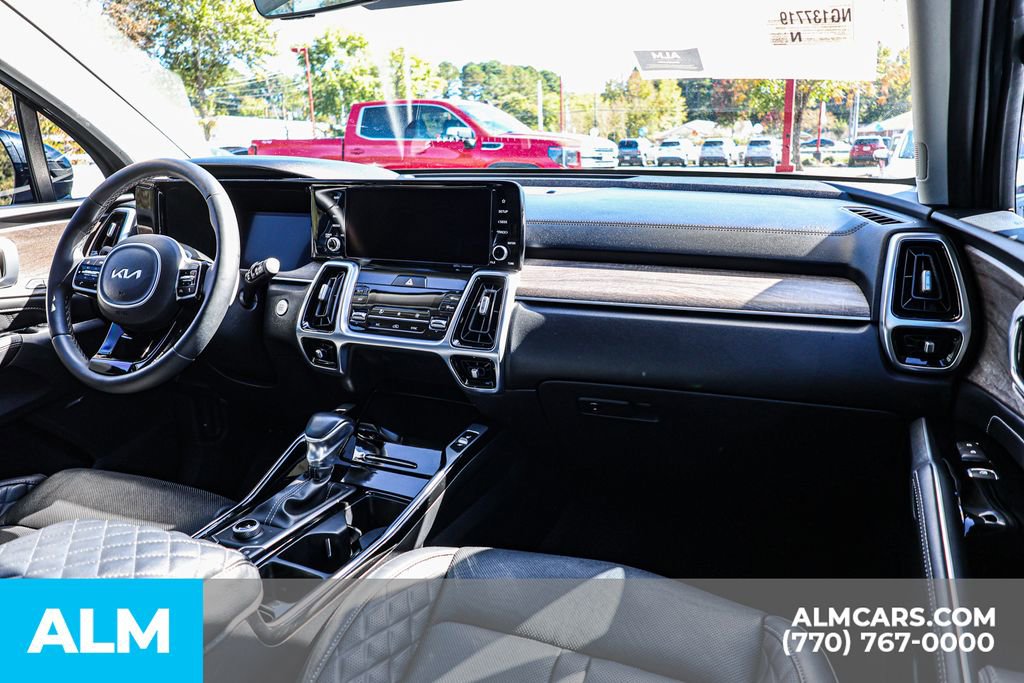 Used 2022 Kia Sorento SX Prestige image 30