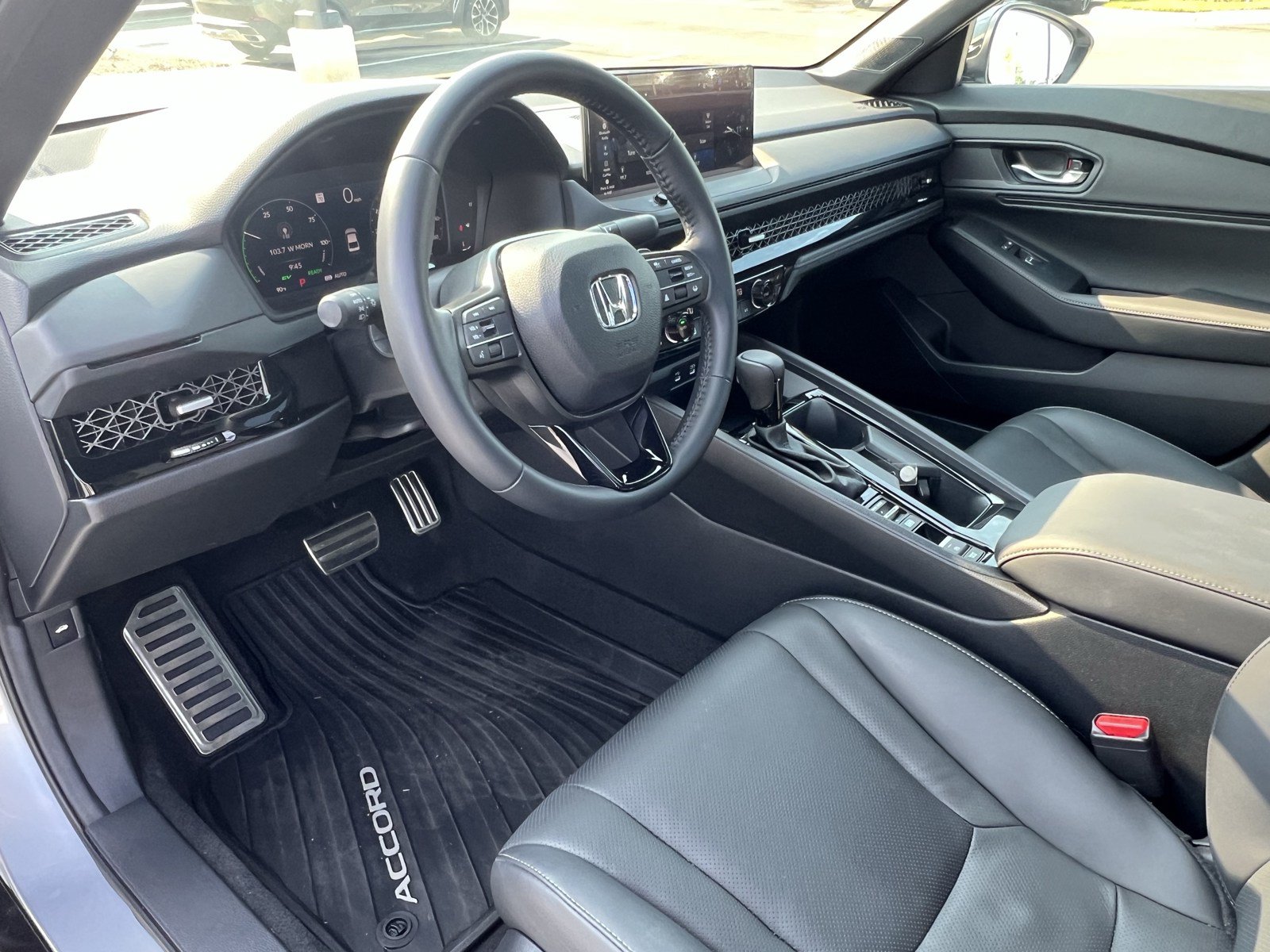 Used 2025 Honda Accord Sport image 17