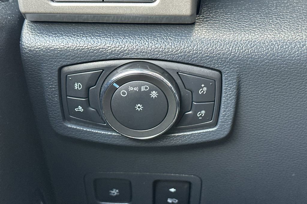 Used 2022 Ford F250 Lariat w/ Lariat Ultimate Package image 31