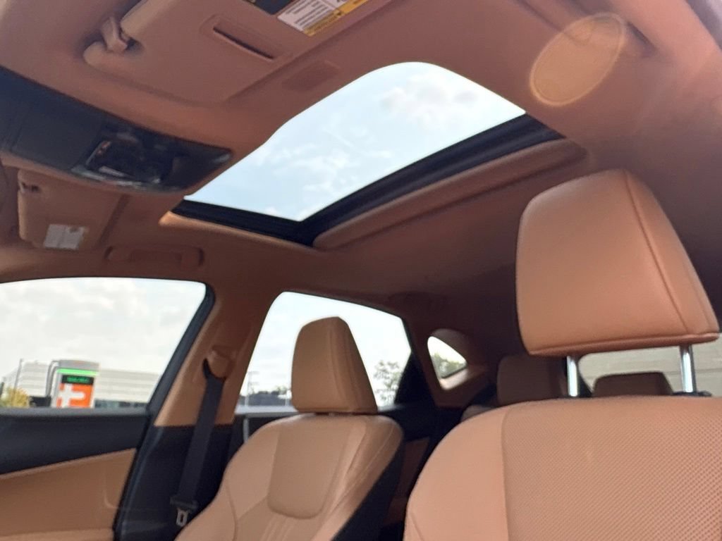 Used 2025 Lexus NX 350 AWD w/ Accessory Package (2T) image 31