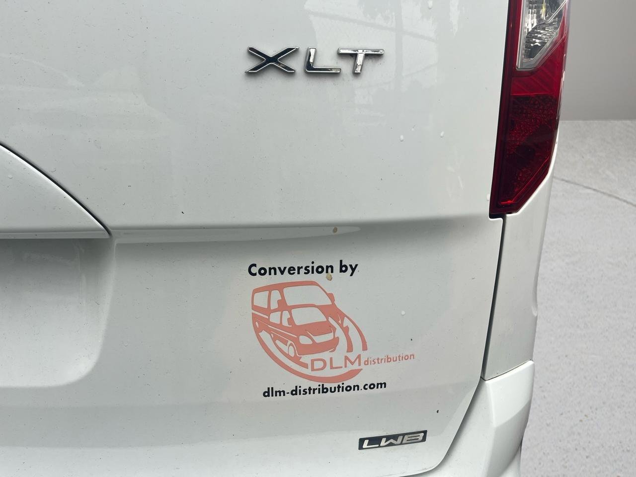 Used 2017 Ford Transit Connect XLT FWD image 12