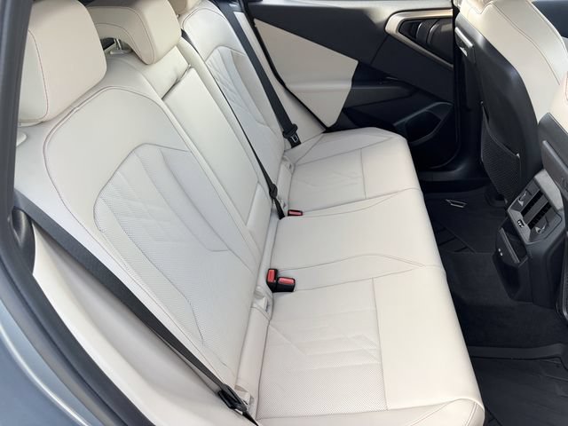 Used 2025 BMW X3 xDrive30i w/ Convenience Package AWD/4WD image 13