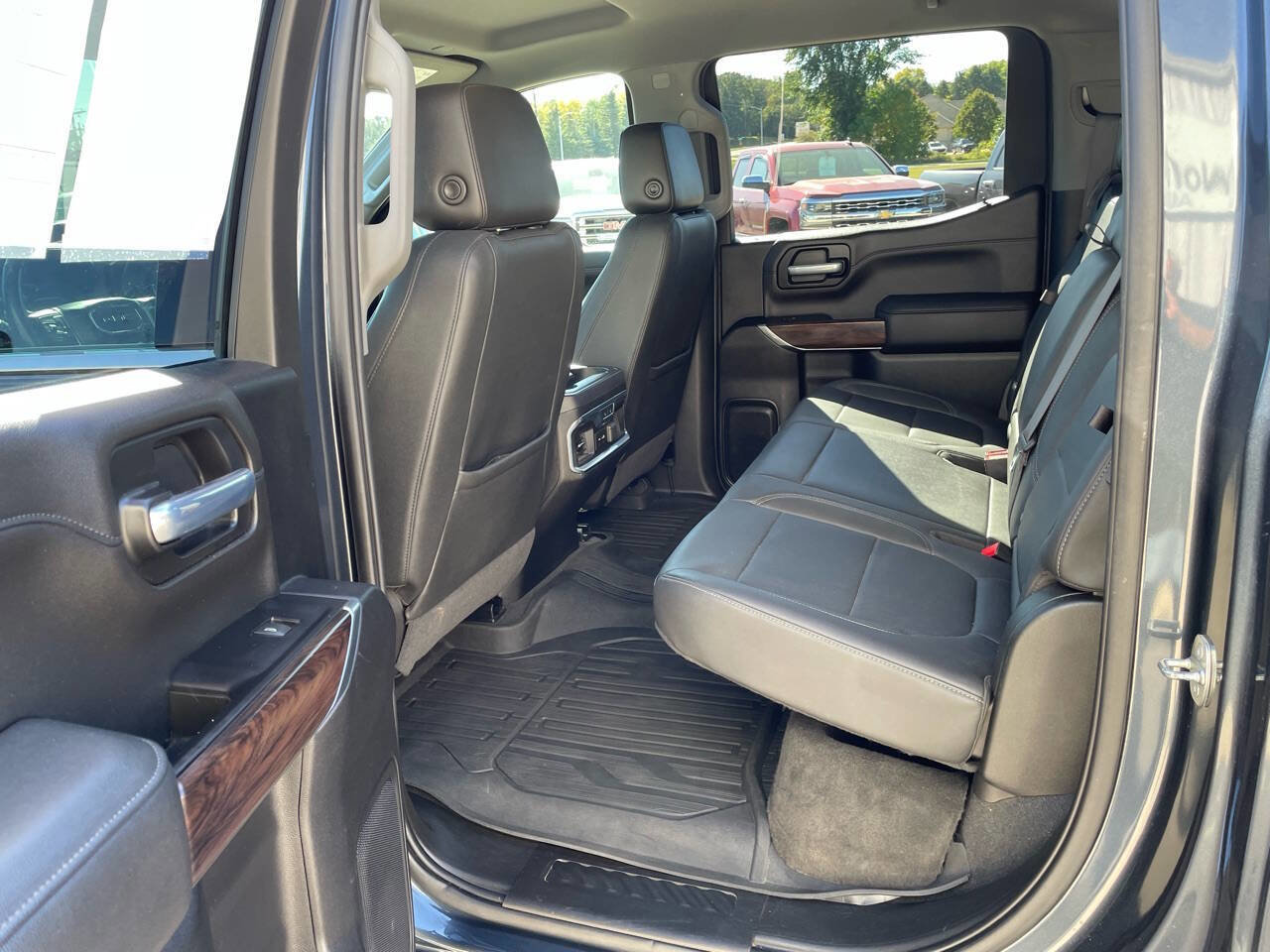 Used 2021 GMC Sierra 1500 SLT image 6