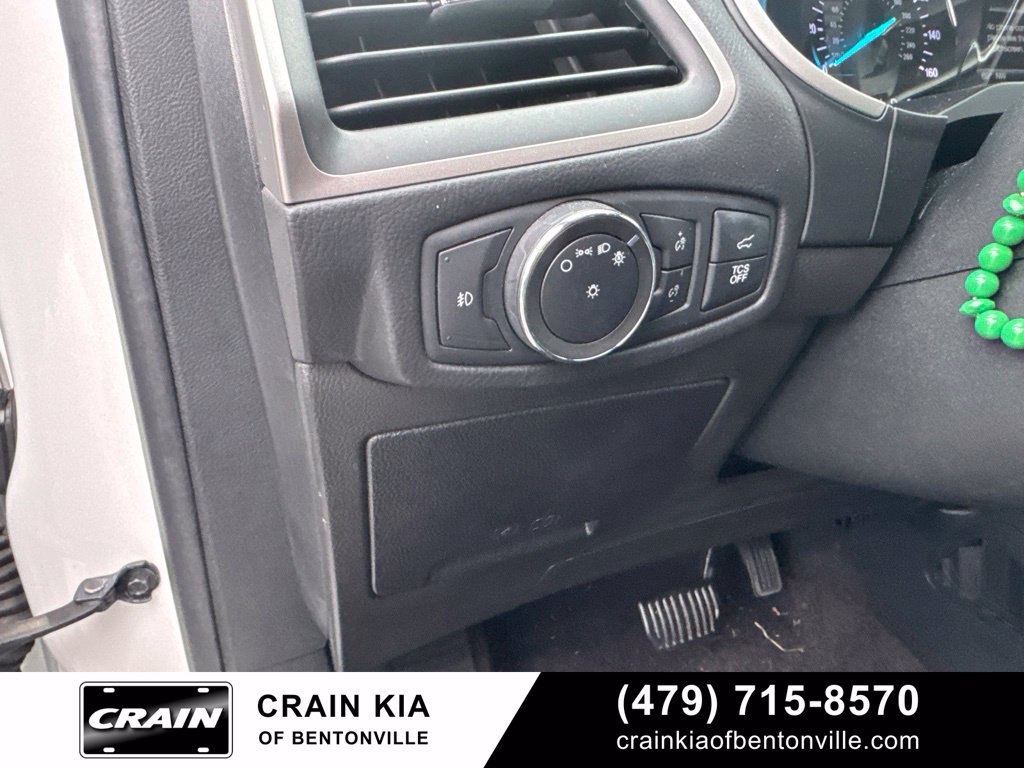 Used 2020 Ford Edge SEL w/ Convenience Package FWD image 14