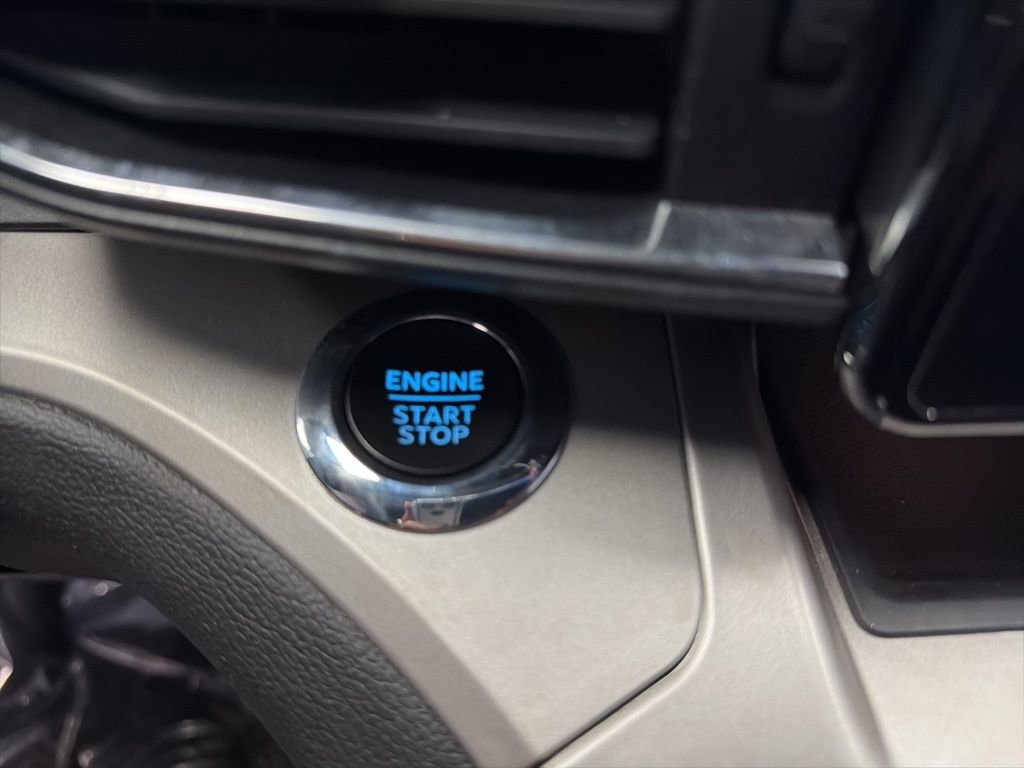 Used 2023 Ford Explorer XLT w/ Equipment Group 202A image 22