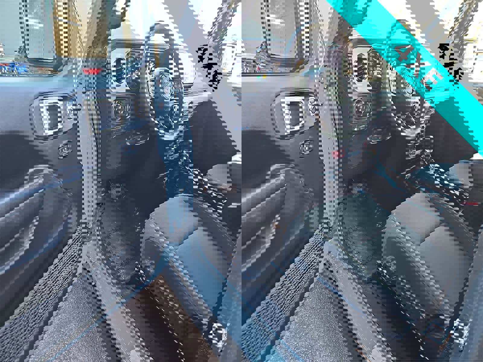 Used 2024 Jeep Wrangler Willys image 10