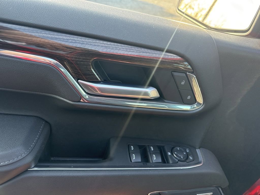 Used 2025 Chevrolet Silverado 1500 RST image 19