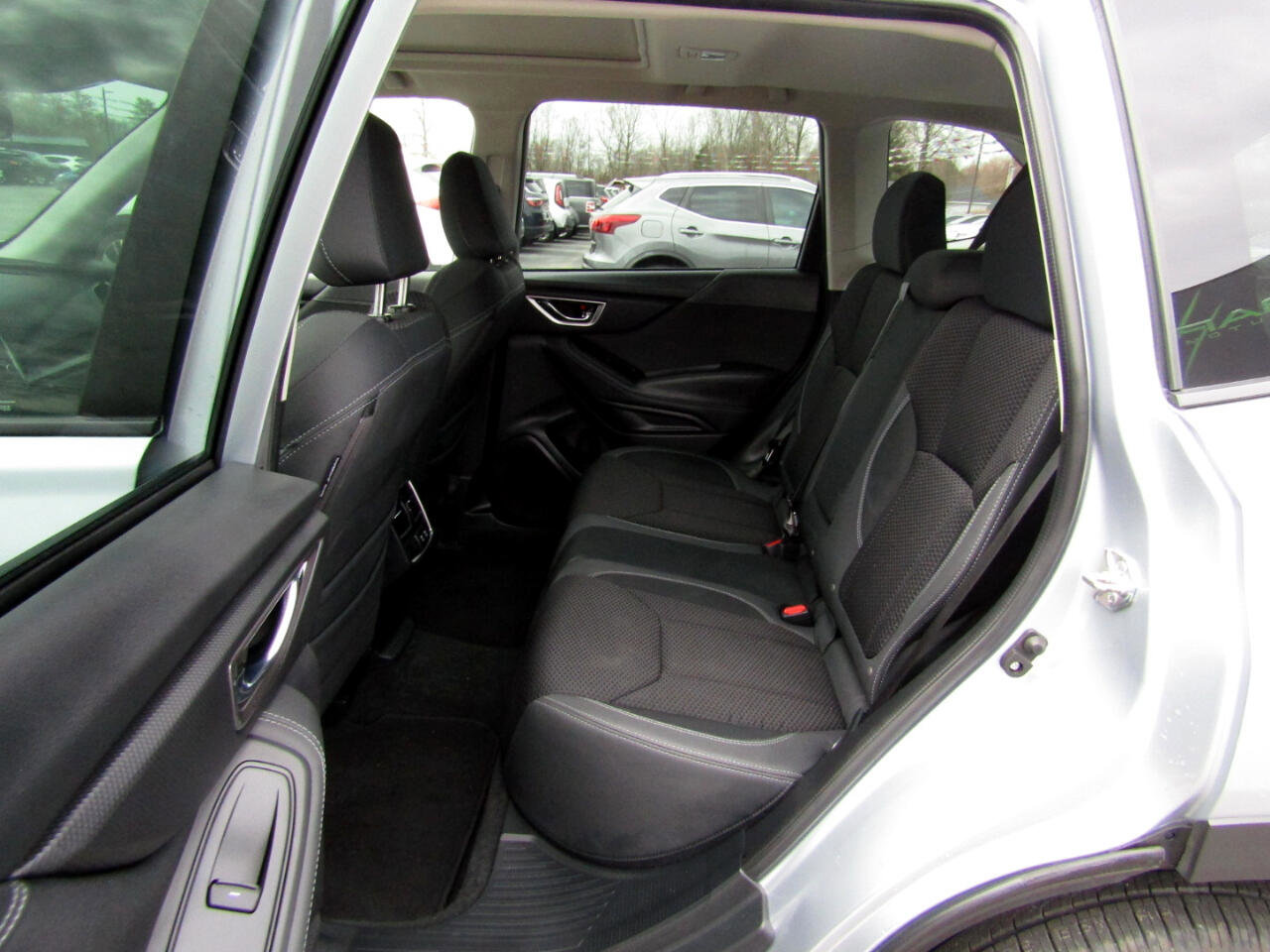 Used 2022 Subaru Forester Premium image 22