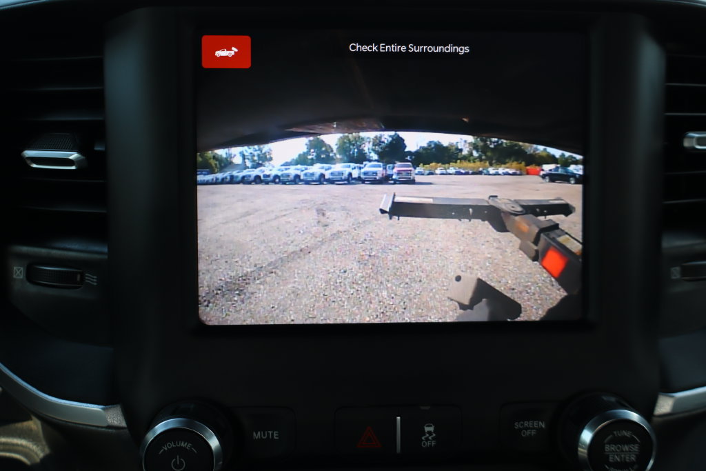 Used 2024 RAM 5500 SLT w/ Quick Order Package 2YG SLT RWD image 7