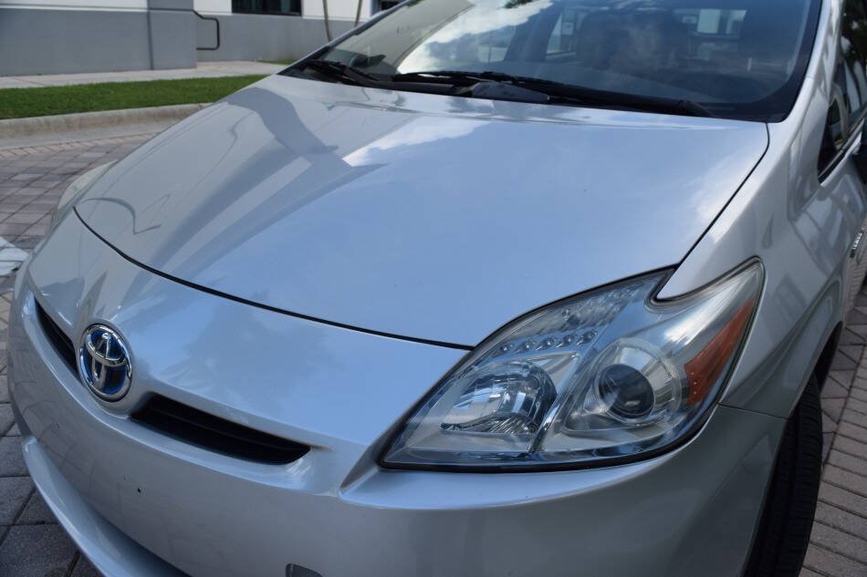 Used 2010 Toyota Prius Two FWD image 11