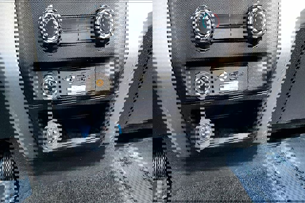 Used 2014 Ford F150 XLT w/ Trailer Tow Package image 32