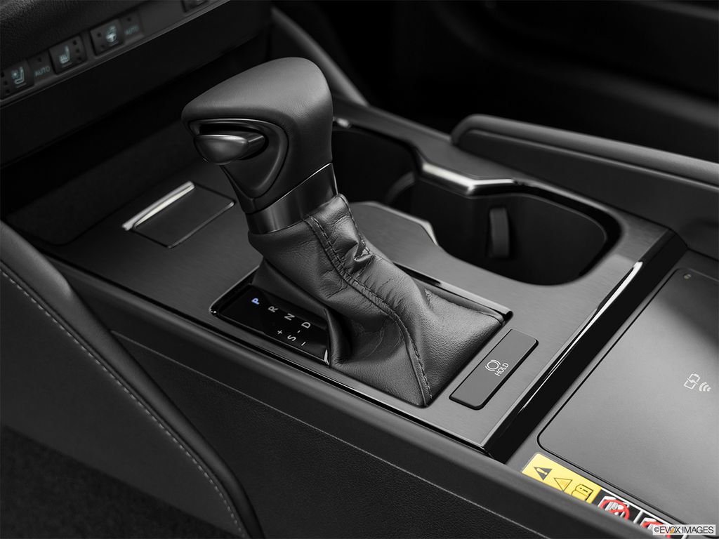 New 2025 Lexus ES 350 Ultra Luxury image 12