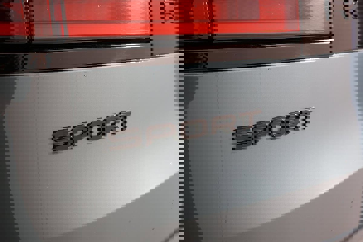 Used 2024 Land Rover Range Rover Sport Dynamic SE image 16