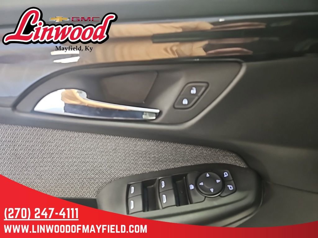 Used 2025 Chevrolet TrailBlazer LT AWD/4WD image 15