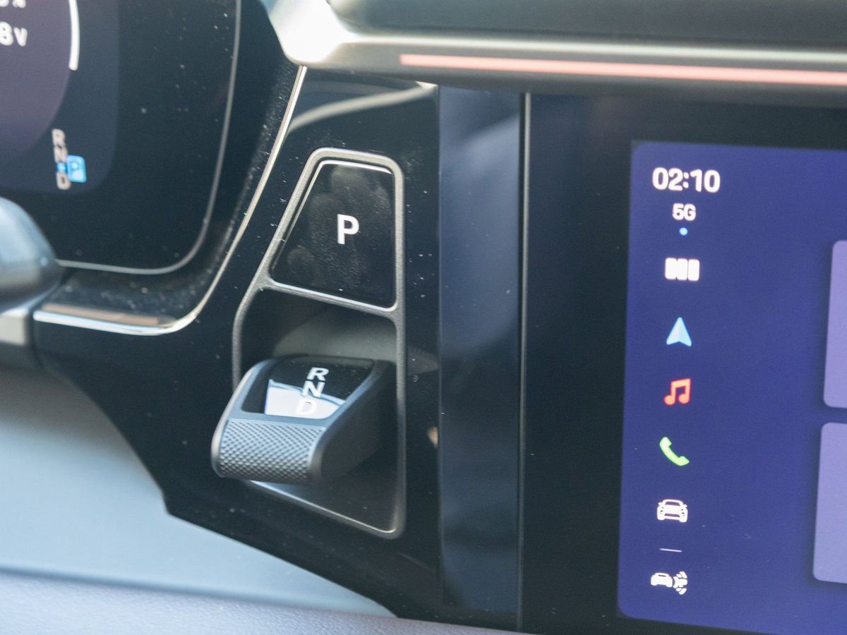 New 2025 Porsche Macan 4 Electric image 29