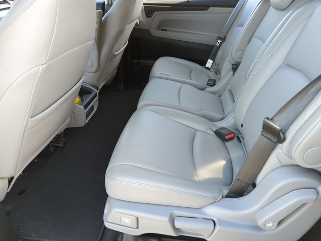 Used 2018 Honda Odyssey EX-L image 12