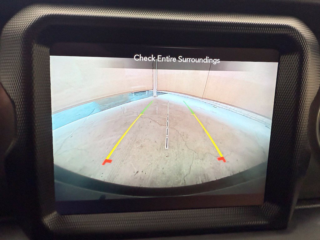 Used 2023 Jeep Wrangler Unlimited Sahara AWD/4WD image 46
