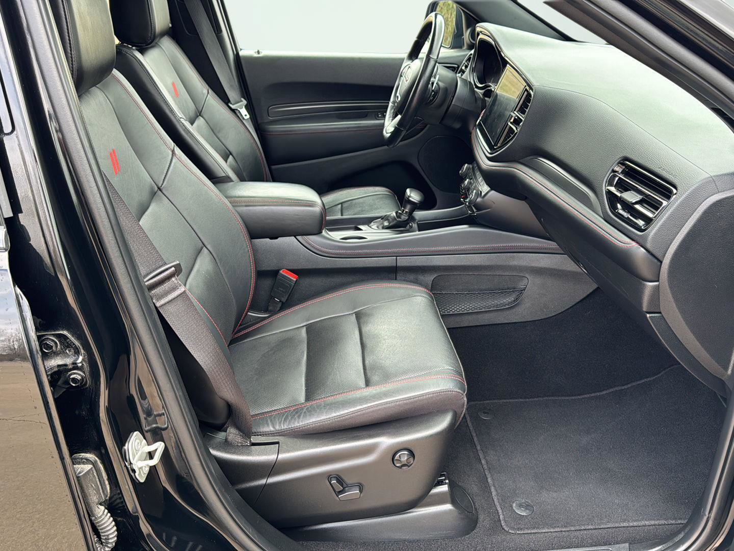 Used 2024 Dodge Durango GT AWD/4WD image 30