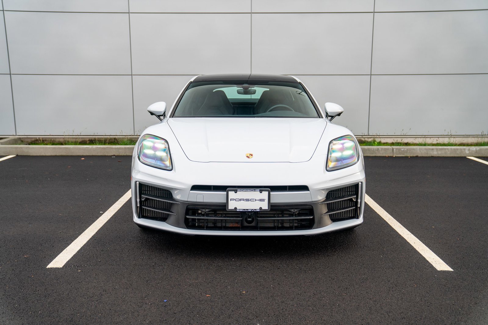 Used 2025 Porsche Panamera 4 image 6