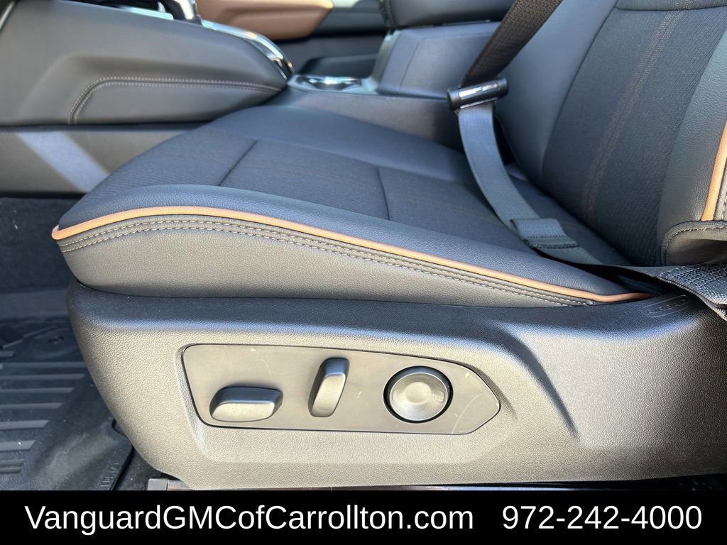 New 2026 GMC Canyon AT4 image 23