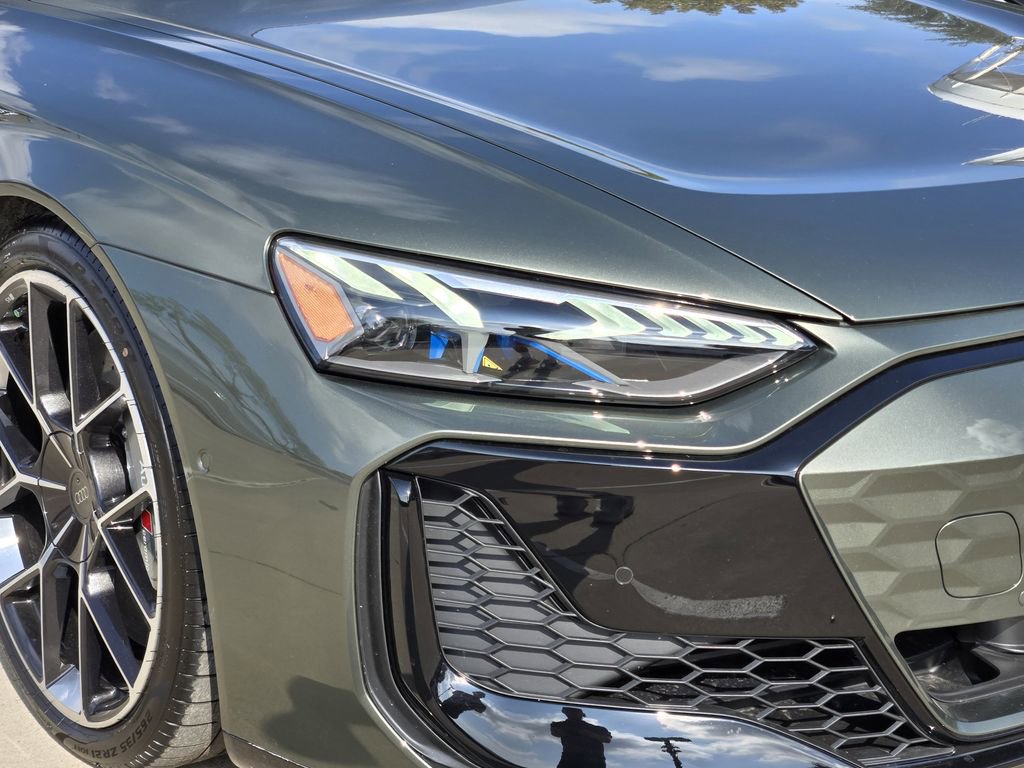 New 2026 Audi RS e-tron GT performance image 9