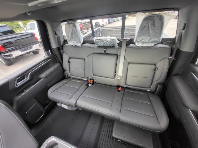 New 2026 Chevrolet Silverado 2500 LTZ w/ LTZ Premium Package image 15