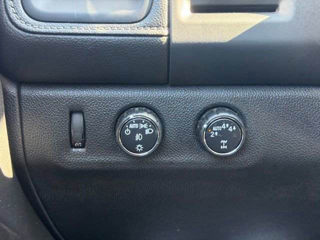 Used 2017 GMC Canyon SLT w/ Driver Alert Package AWD/4WD image 35