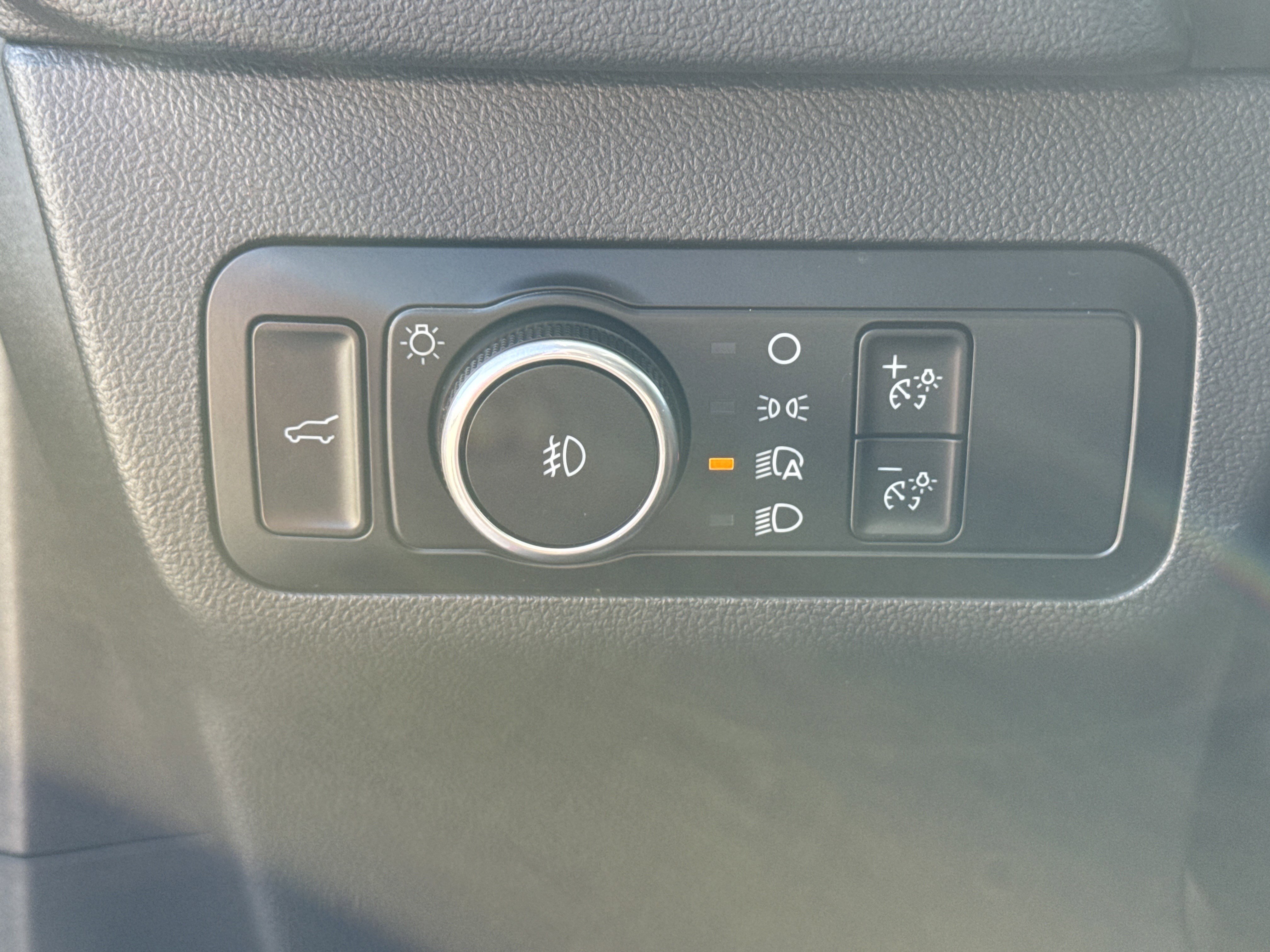 Used 2023 Ford Escape Platinum w/ Premium Technology Package image 57