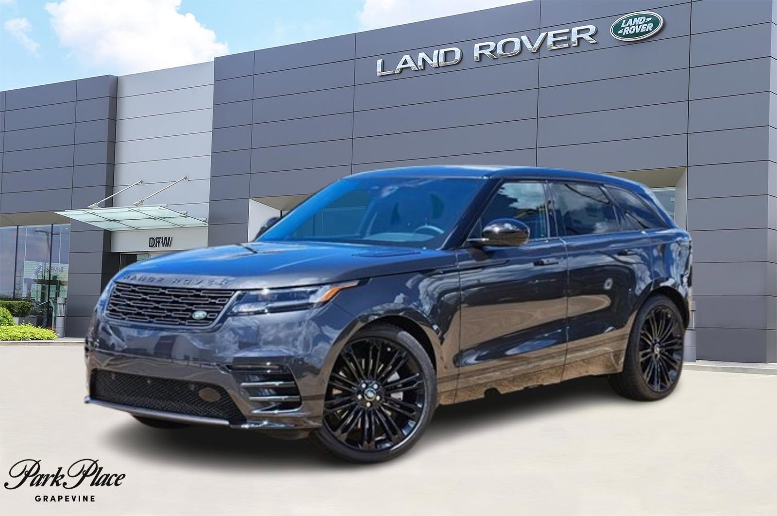 New 2026 Land Rover Range Rover Velar Dynamic SE