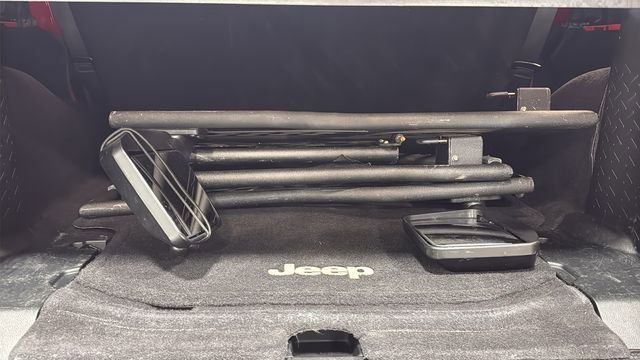 Used 2016 Jeep Wrangler Unlimited Willys image 6