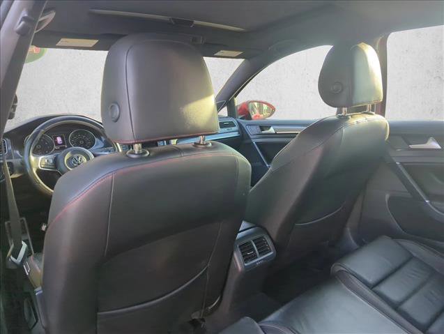 Used 2015 Volkswagen GTI SE image 16