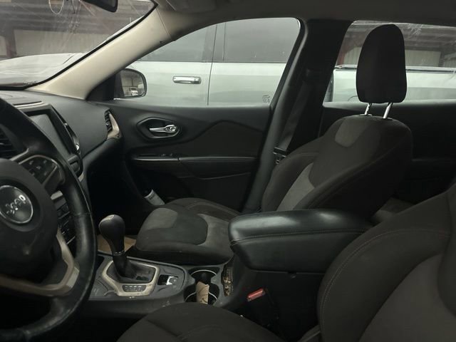 Used 2014 Jeep Cherokee Latitude w/ Cold Weather Group image 7