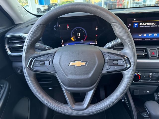 Used 2024 Chevrolet TrailBlazer LS image 14