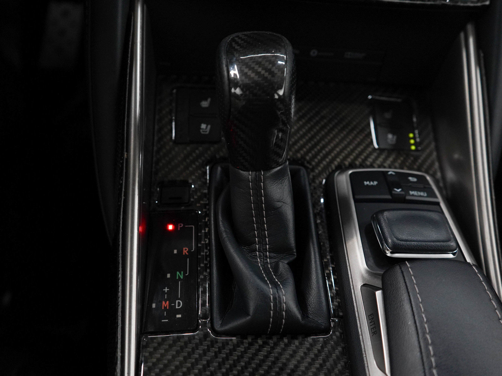 Used 2018 Lexus IS 300 AWD image 26