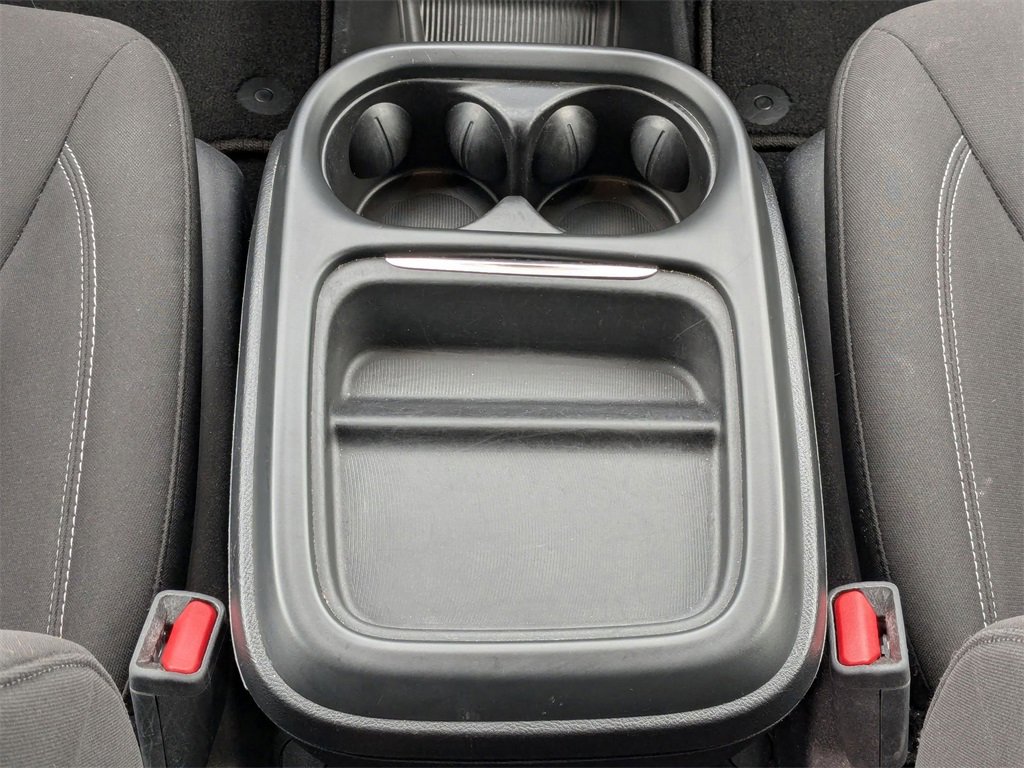 Used 2023 Chrysler Pacifica Touring image 29