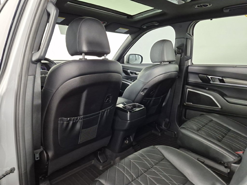 Used 2023 Kia Telluride EX X-Line AWD/4WD image 33