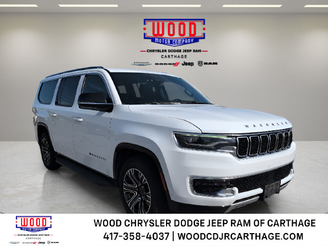 Used 2024 Jeep Wagoneer L Series II w/ Flexible Seating Group AWD/4WD image 1
