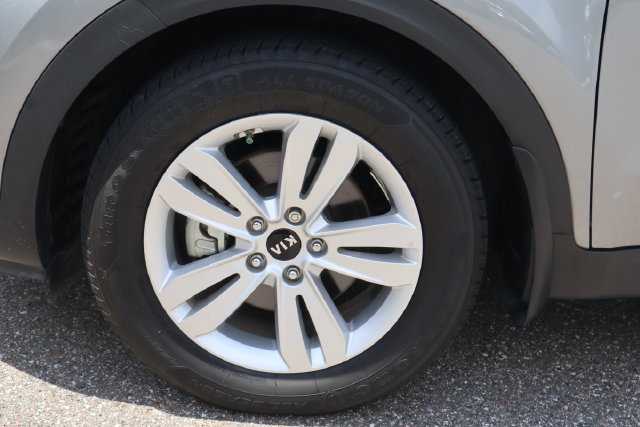 Used 2019 Kia Sportage LX FWD image 10
