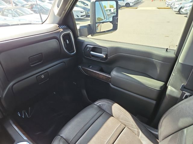 Used 2020 GMC Sierra 3500 Denali w/ Denali Ultimate Package image 10