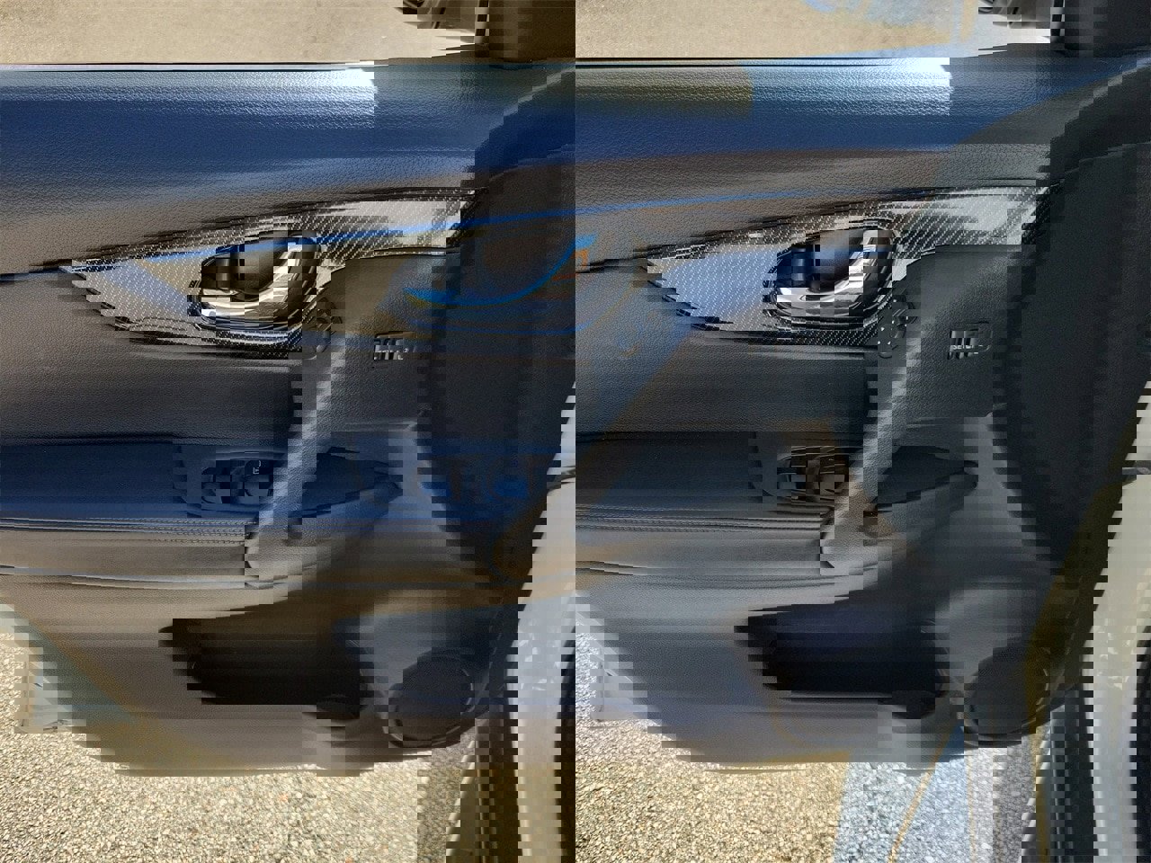 Used 2017 Nissan Rogue SL image 14