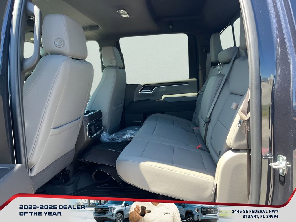 New 2025 GMC Sierra 2500 SLT w/ SLT Premium Package image 11