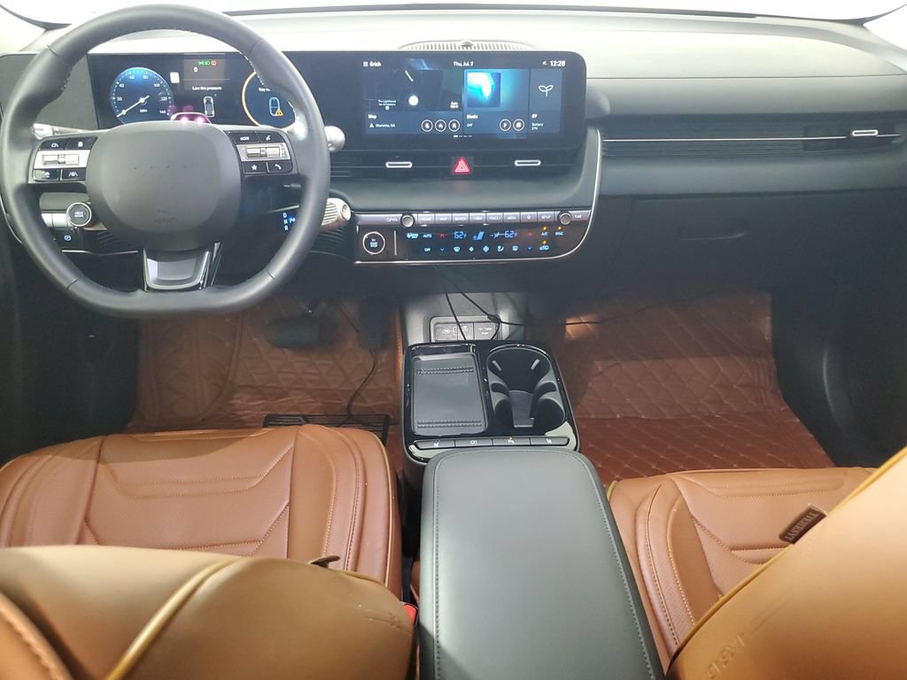 Used 2025 Hyundai Ioniq 5 SE RWD image 13