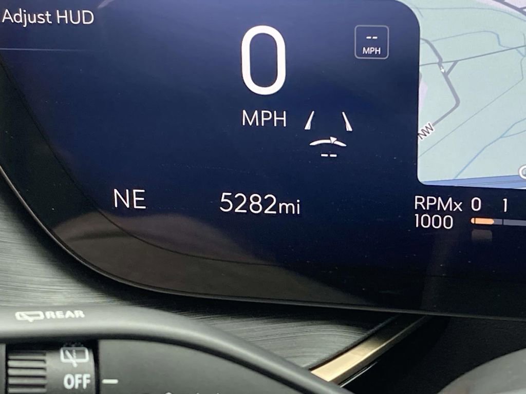 Used 2025 Buick Envision Avenir image 22