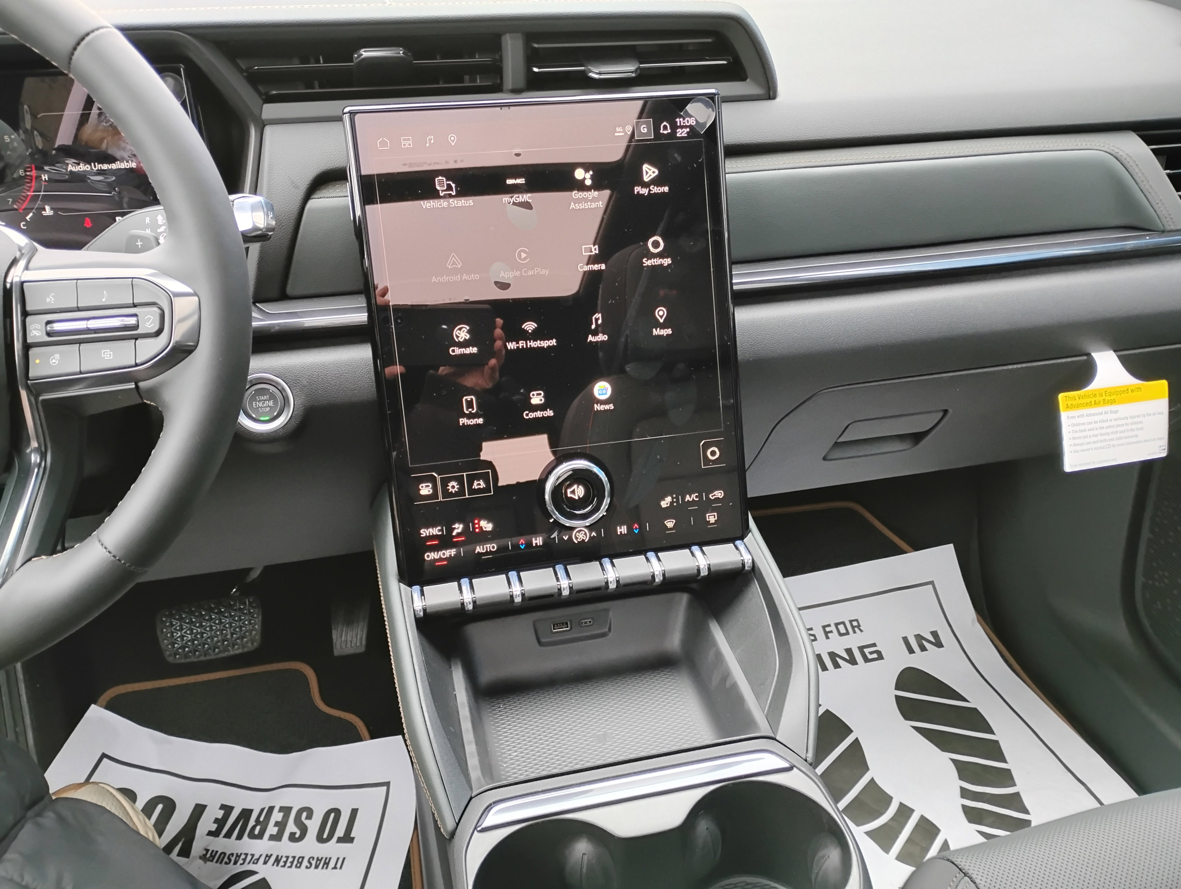 New 2026 GMC Terrain AT4 w/ LPO, Black Badging Package image 8