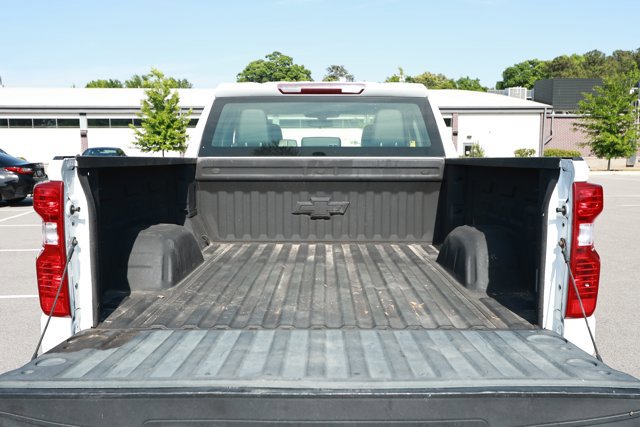 Used 2020 Chevrolet Silverado 1500 W/T w/ Trailering Package AWD/4WD image 8