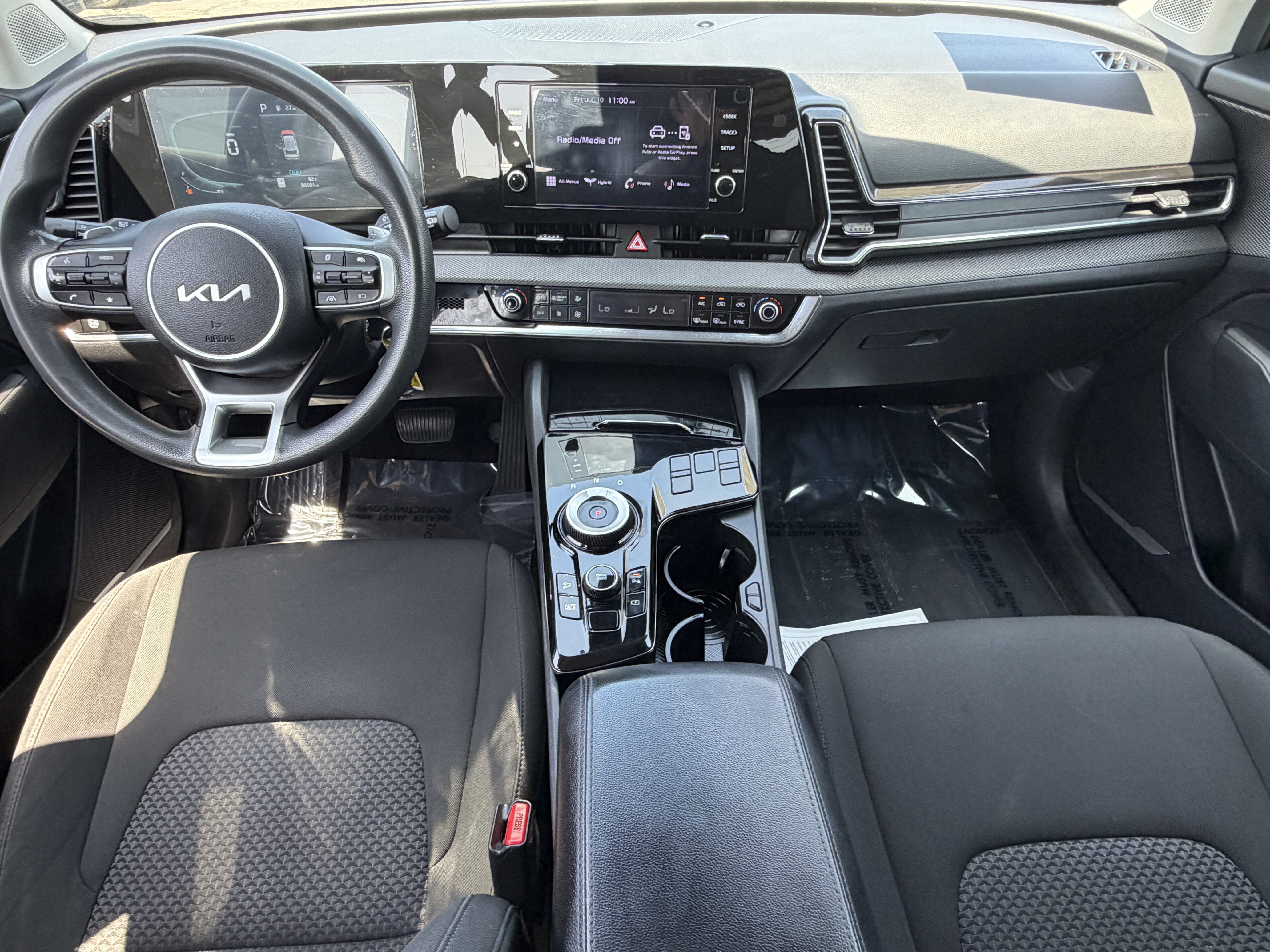 Used 2025 Kia Sportage LX FWD image 24