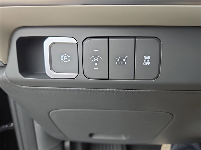 New 2026 Hyundai Santa Fe SE image 16